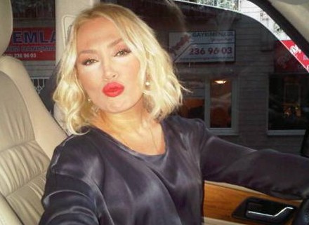 Ünlülerin ilginç profil fotoğrafları 62