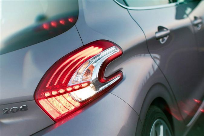 Peugeot 208’in ilk fotoğrafları! 15