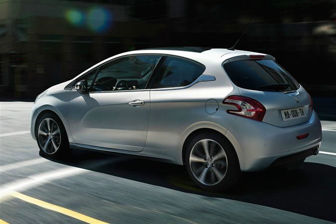 Peugeot 208’in ilk fotoğrafları! 3
