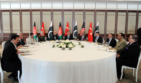 Abdullah Gül direksiyona geçti 12