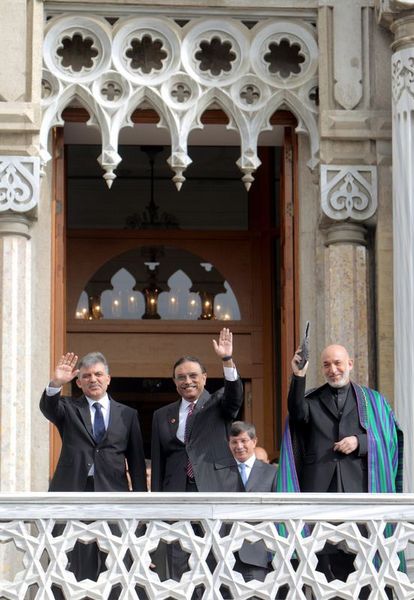 Abdullah Gül direksiyona geçti 14