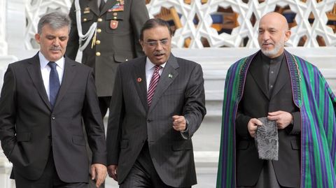 Abdullah Gül direksiyona geçti 5