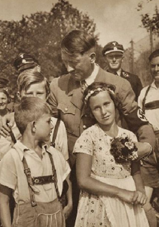 Hitler'in propaganda fotoğrafları 12