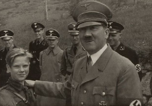 Hitler'in propaganda fotoğrafları 28