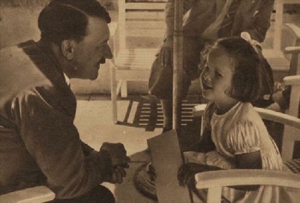 Hitler'in propaganda fotoğrafları 6