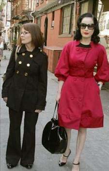 İşte ünlülerin anne ve babaları 55