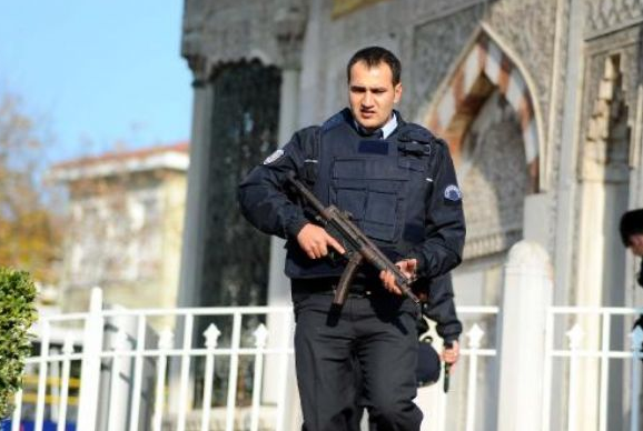 Sultanahmet'te silahlı saldırı 17
