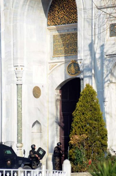 Sultanahmet'te silahlı saldırı 4