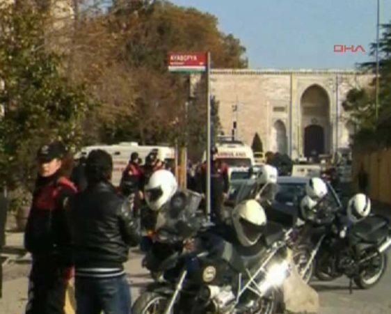 Sultanahmet'te silahlı saldırı 46