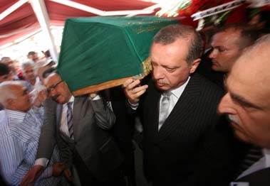 Son Osmanlılar cenazede buluştu 27