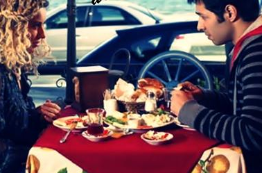 Meğer aşk acısından ölmemiş! 42