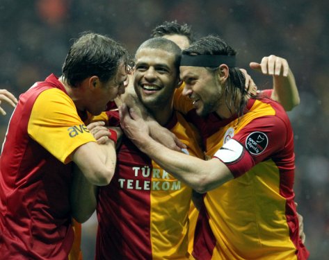 Felipe Melo'dan Pitbull şov 6