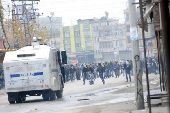 İşte PKK'nın etekli erkekleri 3