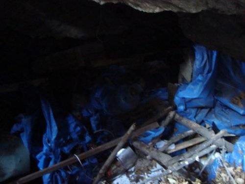 4 katlı PKK mağarası 13