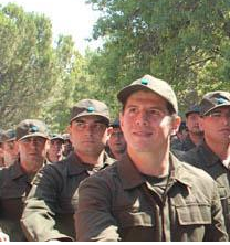 Kuşum Aydın'ın şaşırtan askerlik fotoğrafı 11
