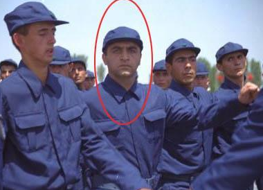 Kuşum Aydın'ın şaşırtan askerlik fotoğrafı 35