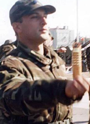 Kuşum Aydın'ın şaşırtan askerlik fotoğrafı 36