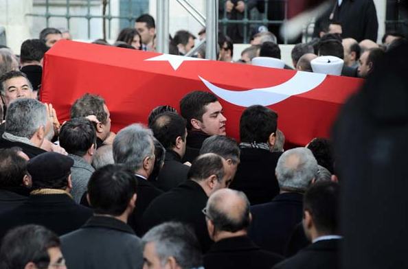 Menderes'e son görev 11