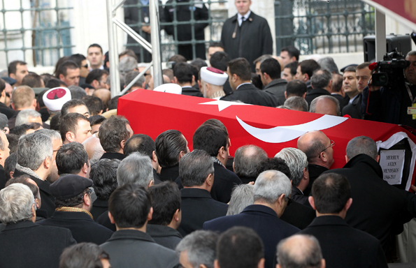 Menderes'e son görev 59