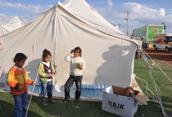 Bu fotoğraflar enkaz altından çıktı 44