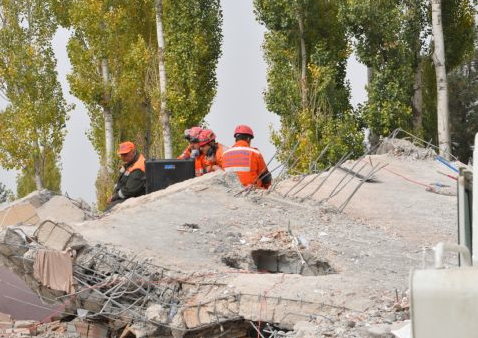 Bu fotoğraflar enkaz altından çıktı 51