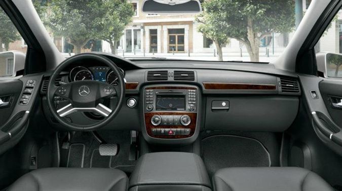 Mercedes YENİ R Serisi 12