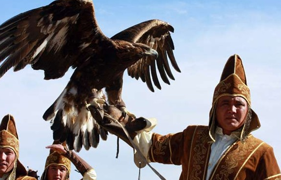 Kartal'ın vahşi avı böyle görüntülendi 3