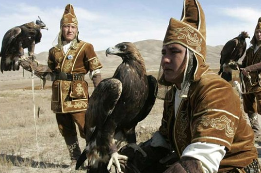 Kartal'ın vahşi avı böyle görüntülendi 8