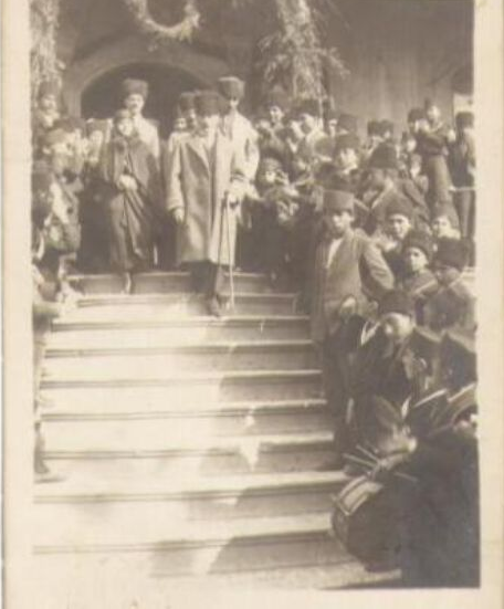 Atatürk’ün Sakarya Zaferi sonrası Türkiye Büyük Millet Meclisi’nde yapılan geçit törenine ait kareler 5