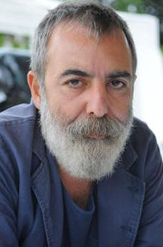 Aldıkları paraya burun kıvıran ünlüler 25