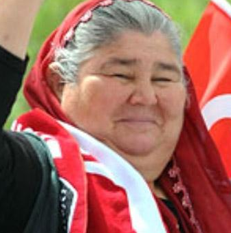 Bulaşıkçıydı ünlü oldu 39