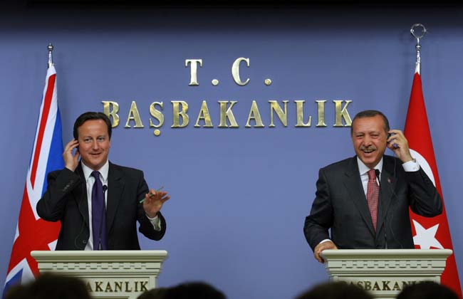 Erdoğan kahkayı bastı 6