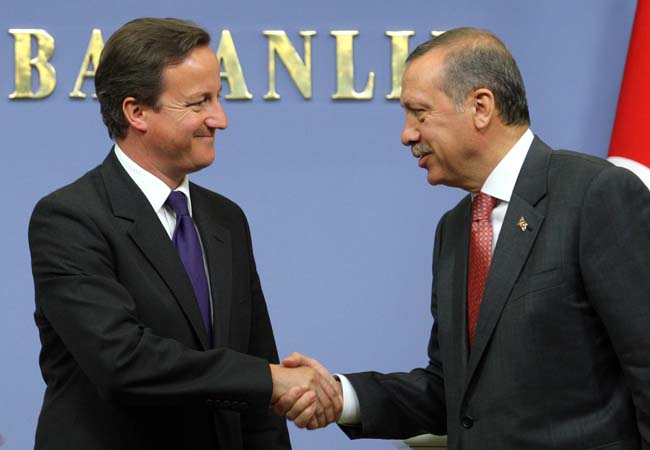 Erdoğan kahkayı bastı 9