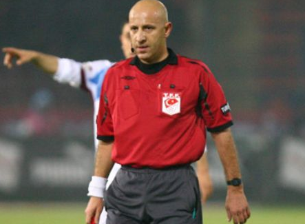 Hangi hakem hangi takımı tutuyor? 11
