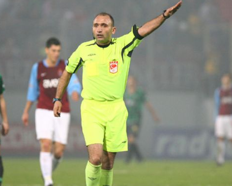 Hangi hakem hangi takımı tutuyor? 8