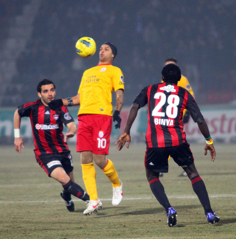 Cimbom'un 'Ateş'i Antep'i yaktı 29