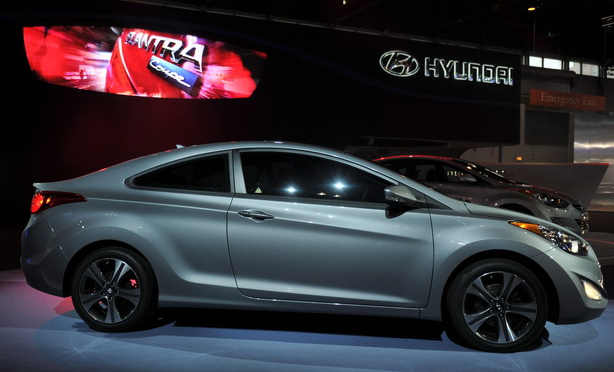 2012 Chicago Auto Show fuarından göz alıcı otomobil fotoları 11