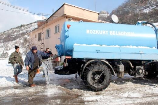 Belediyeden müthiş kar çözümü 1
