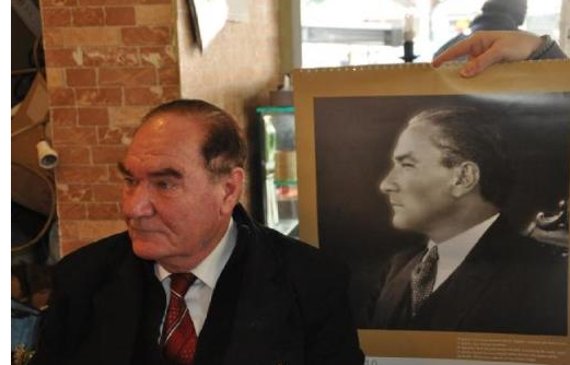 Atatürk'e benzerliği ile dehşete düşürdü 5