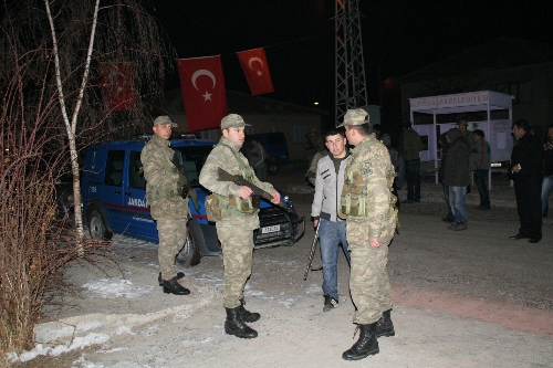 Şehitlerin baba ocağına ateş düştü 4