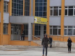 Ordu'da Lise Öğrencisi YGS'de Bayıldı