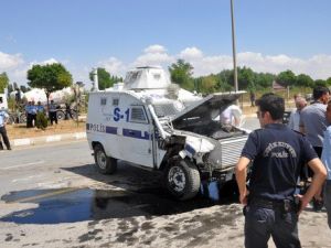 Zırhlı Araç, Pikaba Çarptı: 2'si Polis 4 Yaralı