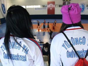Üniversiteler Arası 2. Lig Basketbol Müsabakaları Başladı