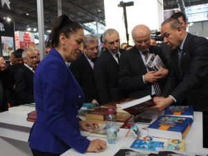 Aral: Türkiye'de Yayınlanma Özgürlüğü Dün Olduğu Gibi Bugün de Sorun