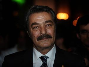 Kadir İnanır'a Almanya'dan Onur Ödülü