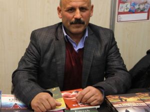 Cezaevinde Okuryazar Oldu, İki Romanı Var, Üçüncüsü Yolda