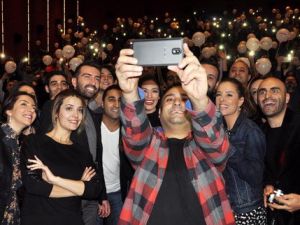 "Dedemin Fişi"nin İzmir Galası Yapıldı