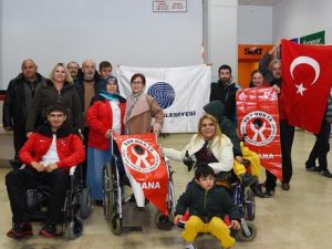 Olimpiyatlara Katılacak Engelli Sporcuya Başkan Karalar'dan Sürpriz Hediye