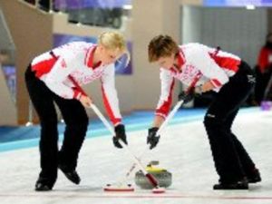 Vali Altıparmak: Curling Federasyonunu Kınıyorum