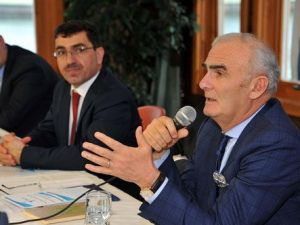 Başkan Yılmaz: Mesleksizlik, Türkiye'nin Büyük Bir Problemidir